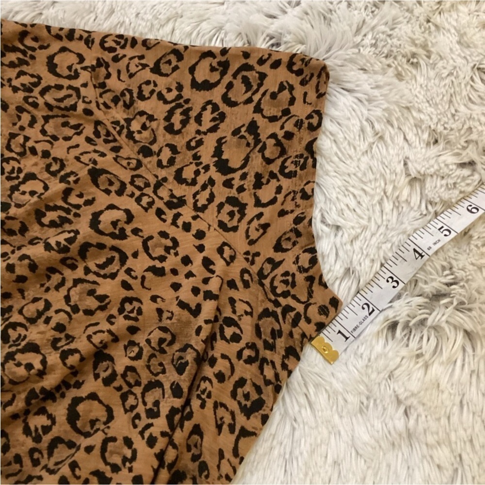 Ava & Viv short sleeve blouse Woman’s size 3X  animal cheetah leopard - Picture 4 of 13